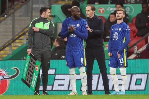 Werner chưa hết cay Lukaku 